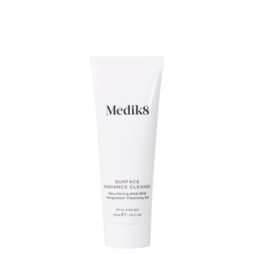 Гель для вмивання з AHA, BHA й екстрактом мангостана Medik8 Surface Radiance Cleanse 40 ml 000316 фото